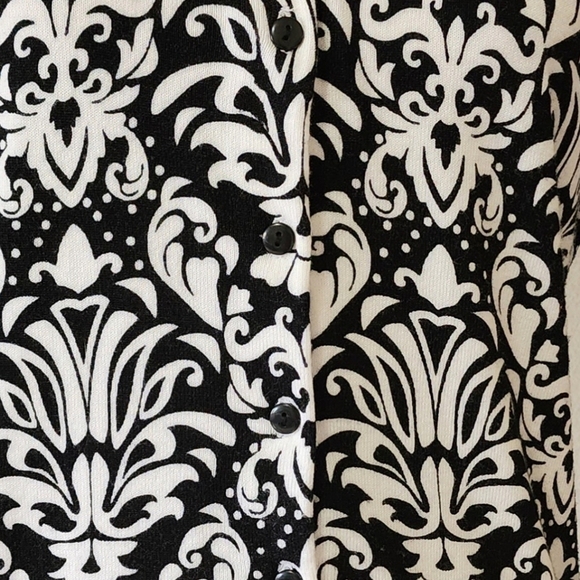 3/$25 Charter Club Cardigan Button Down Black & White - Small - Picture 4 of 8